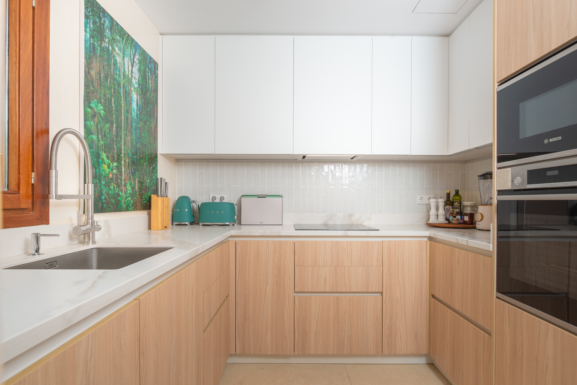 Resa estates Ibiza for sale te koop appartement Santa Gertrudis modern kitchen.jpg